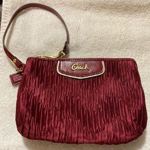 Coach vintage wristlet. Authentic